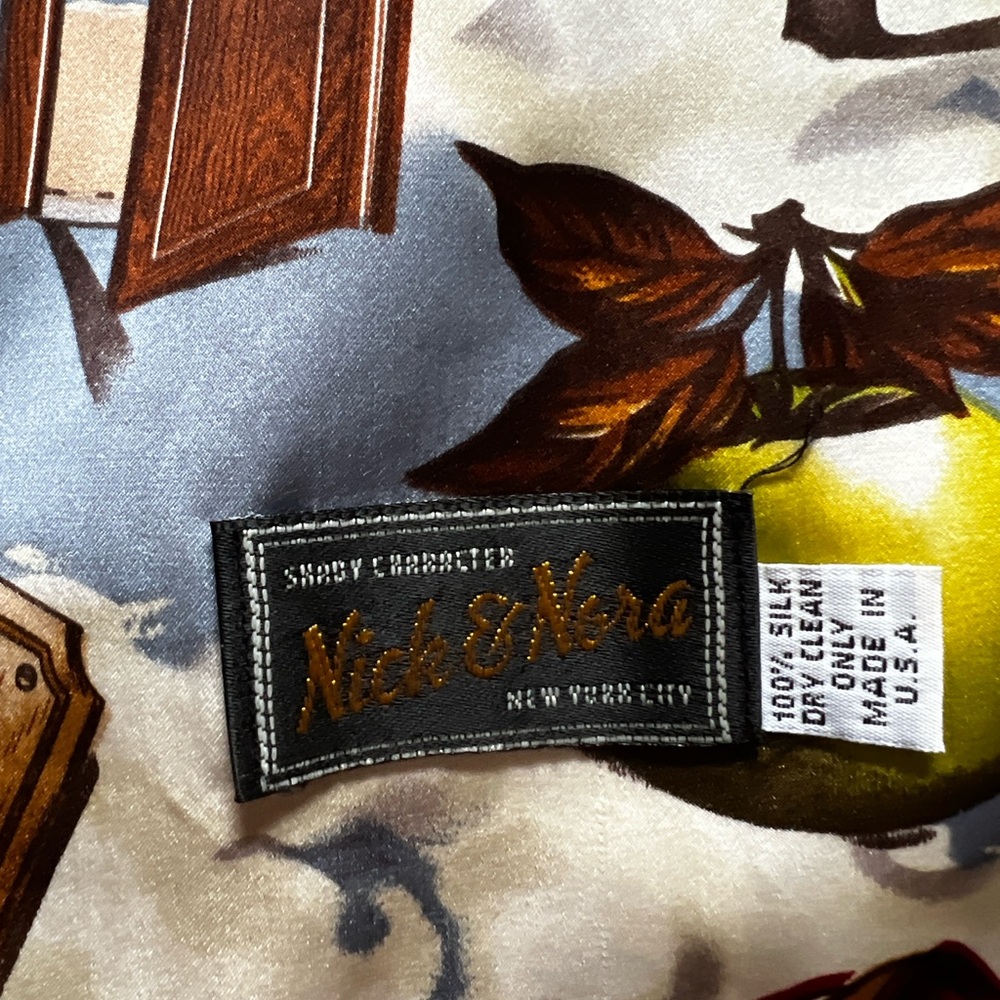 Nick & Nora Artistic Silk Fabric with Red and Blue Magritte Print Vintage 1990s - Picture 3 of 6